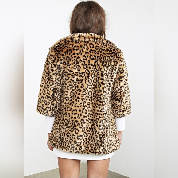 Forever 21 Faux Fur Leopard Jacket Womens - Picture 5 of 8